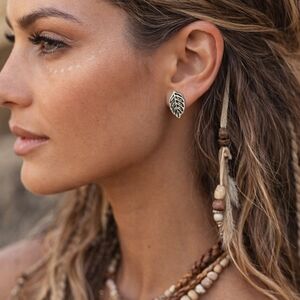 Elegant Silver Feather Leaf Earrings Studs Small Boho